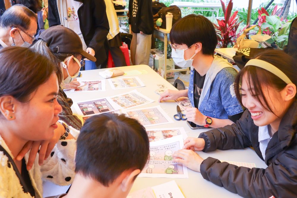幼家科學系推動全齡共學家庭教育 互動攤位打造共學場域